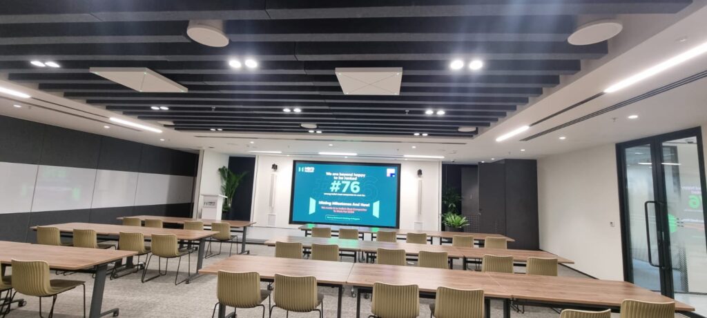 presentation-people-lecture-theatre-gurgaon-project-2