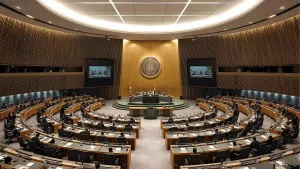 presentation-people-government-council-chamber